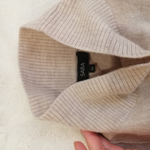 100% wool jumper by SABA - Picture 3 of 4